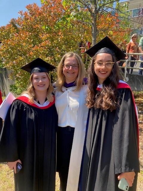 Ella Roger, Anissa Jahromi, Caroline Burnley 2023